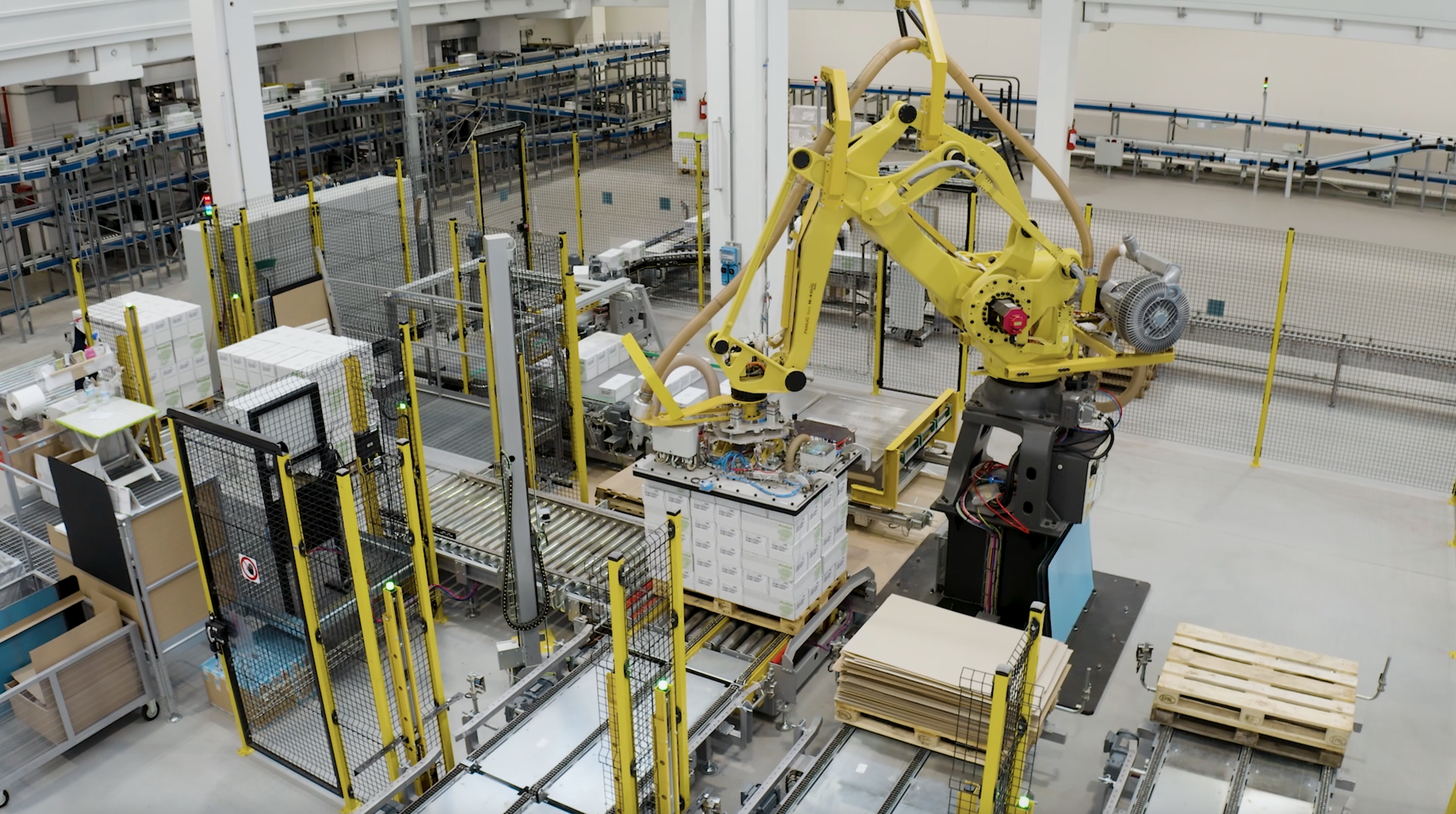 Sistema robotizzato di depallettizzazione di E80 Group (4)