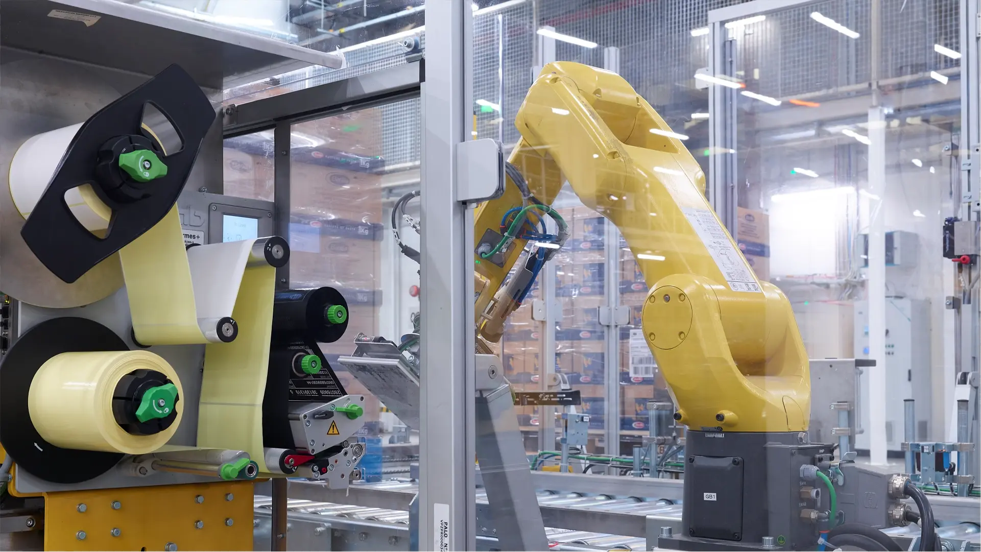 e80-group-robotic-end-of-line-labeling-system